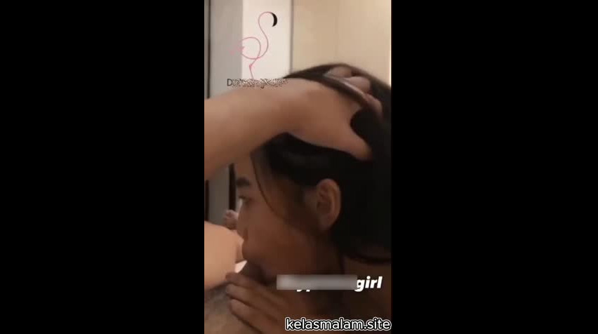 Bokep Indo Cewek Manis Puasin Ayang (5)