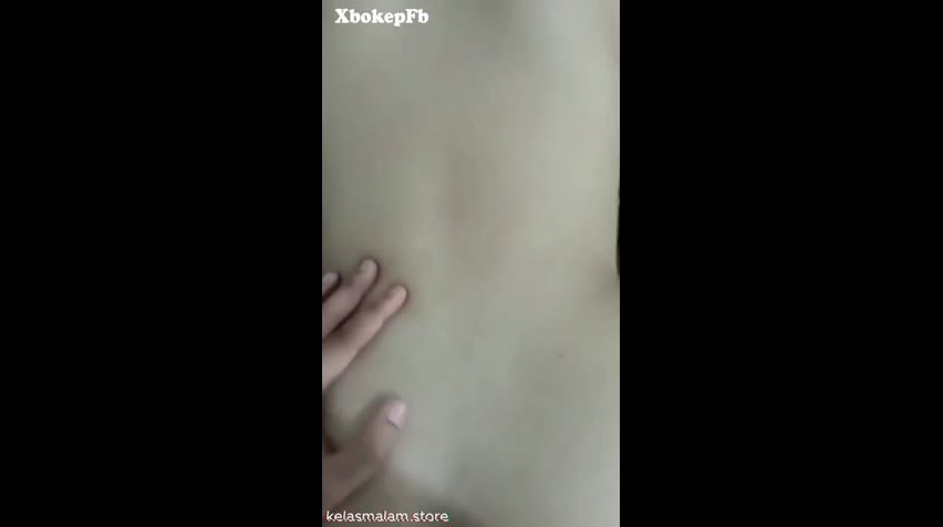 Bokep Indo Bini Maunya Crot di Tetek